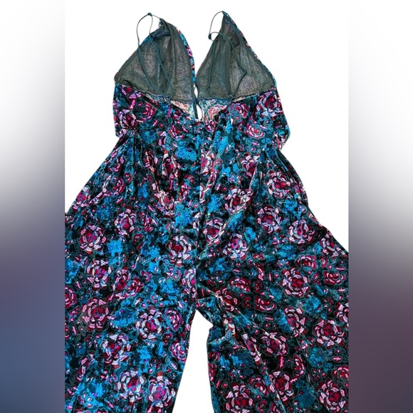 Free People Volcano Super Wide Leg Velvet Floral Jumpsuit Green Pink Size Large - Picture 10 of 15